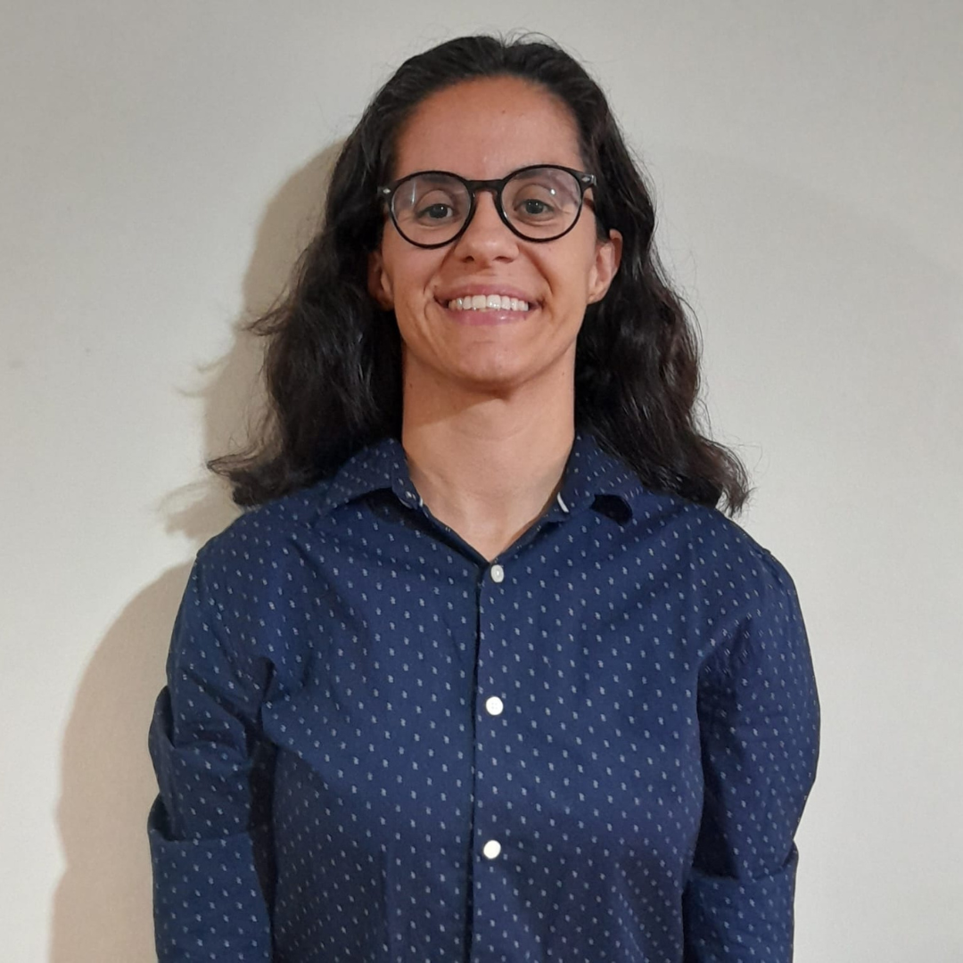 Dra. Thais Bravo 